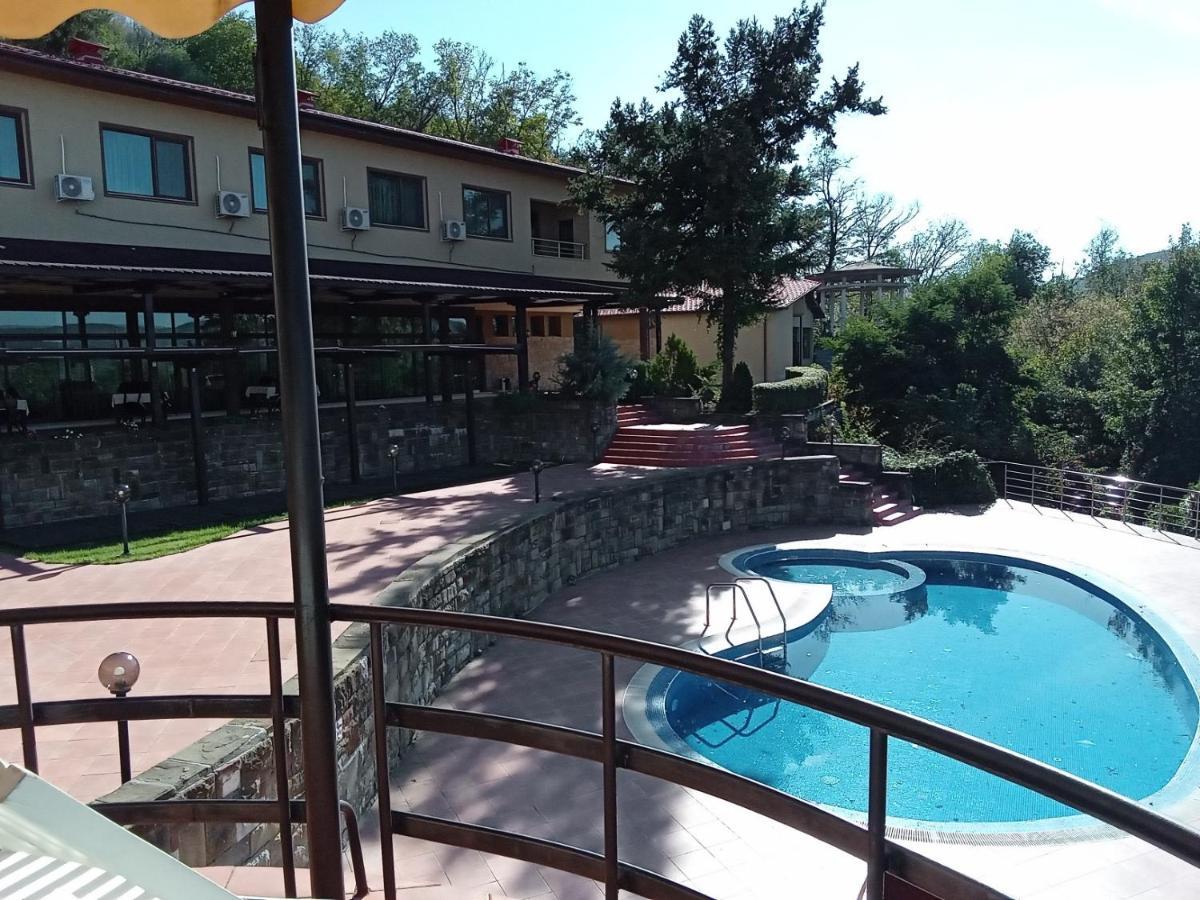 Park Hotel Stratesh Lovech Exterior foto