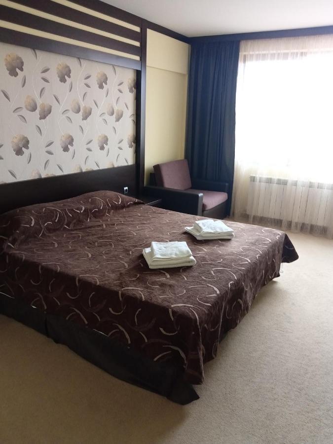 Park Hotel Stratesh Lovech Exterior foto