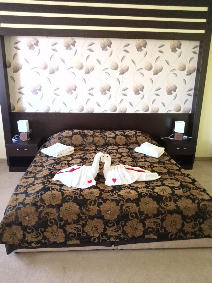 Park Hotel Stratesh Lovech Quarto foto